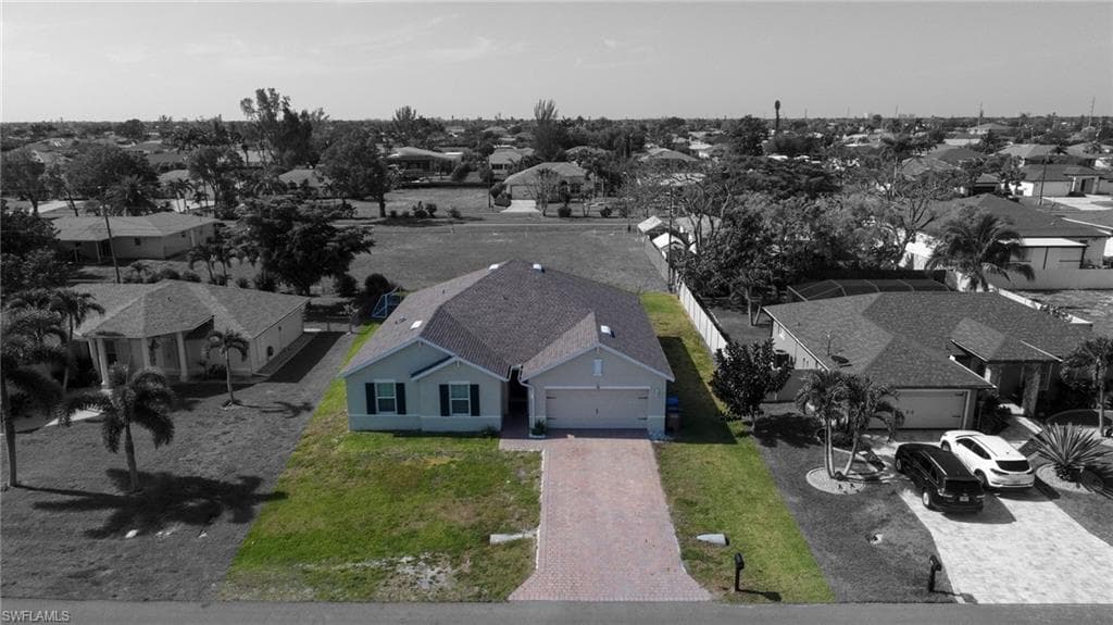 152 27th Ter, Cape Coral, FL 33904-24