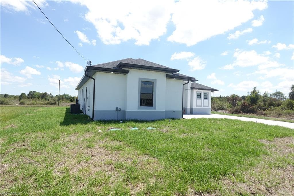 224 Preston St, Lehigh Acres, FL 33974-4