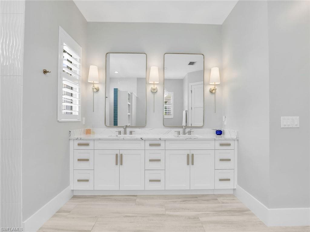 14243 Galley Ct, Naples, FL 34114-20