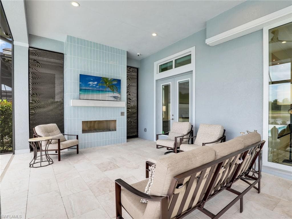 14243 Galley Ct, Naples, FL 34114-37