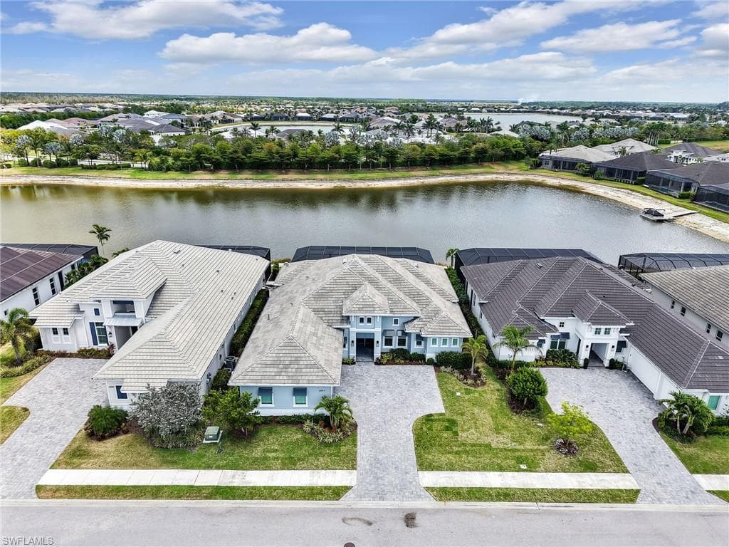 14243 Galley Ct, Naples, FL 34114-39