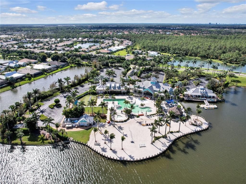 14243 Galley Ct, Naples, FL 34114-44