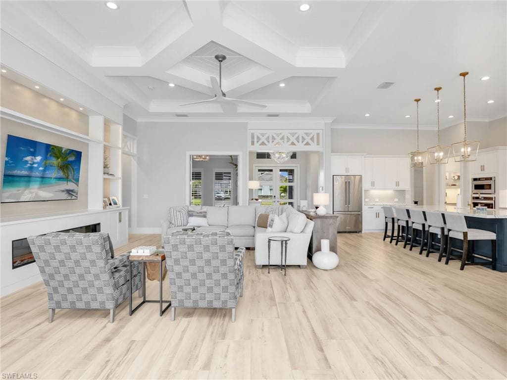 14243 Galley Ct, Naples, FL 34114-7