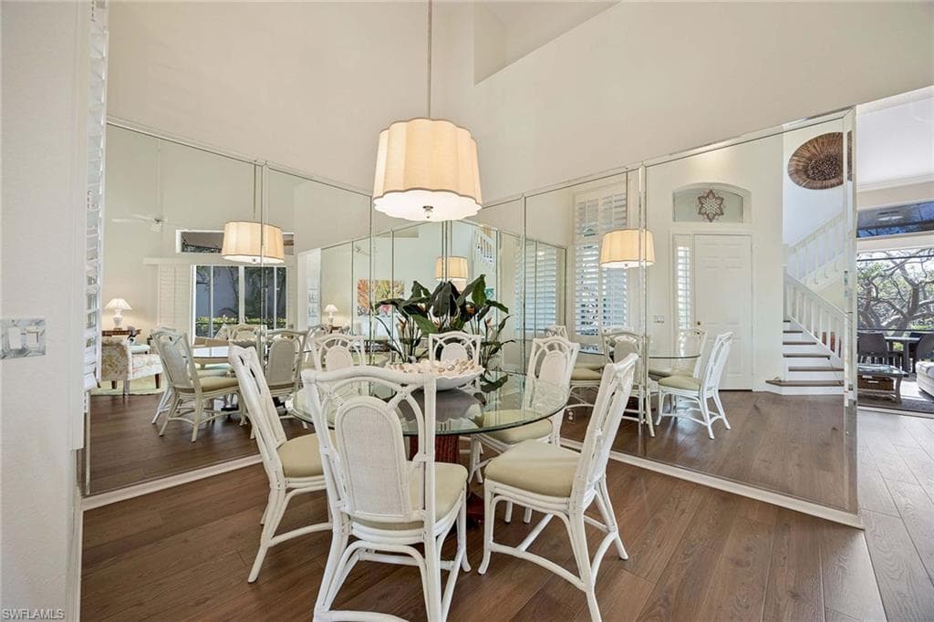 8544 Pepper Tree Way, Naples, FL 34114-9