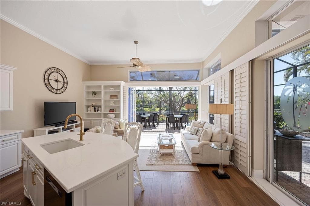 8544 Pepper Tree Way, Naples, FL 34114-11