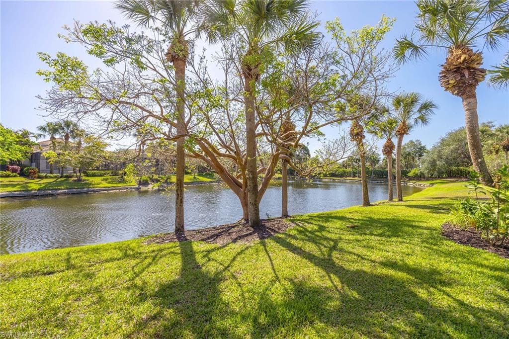 8544 Pepper Tree Way, Naples, FL 34114-33