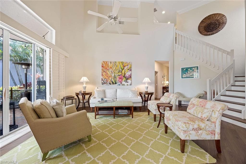 8544 Pepper Tree Way, Naples, FL 34114-8