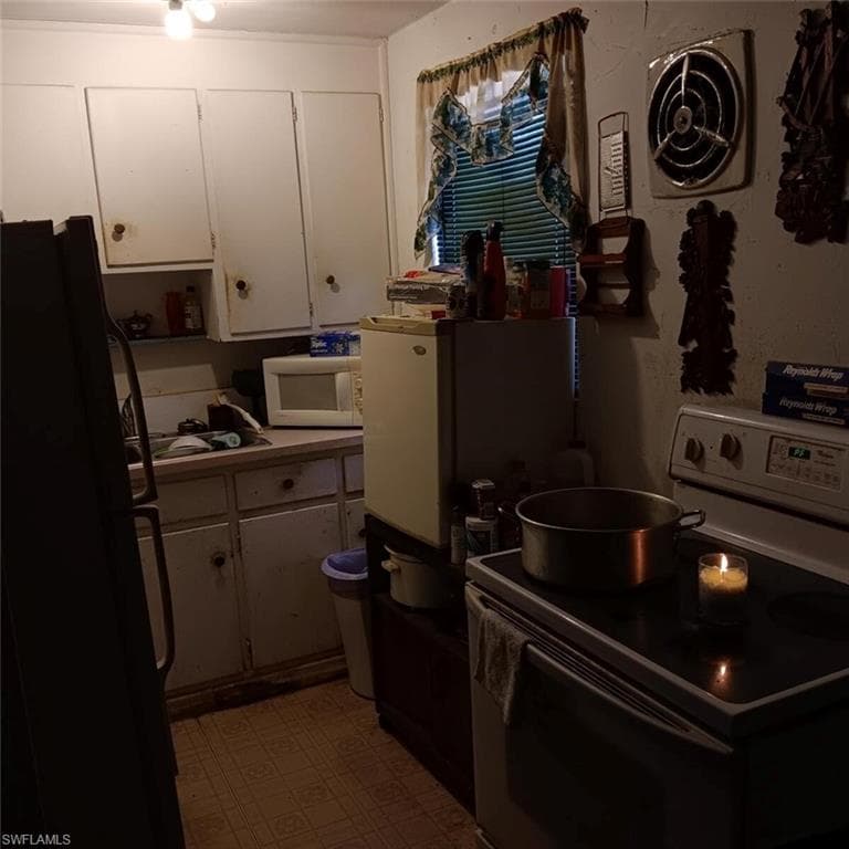 1629 Pawnee St, Fort Myers, FL 33916-10
