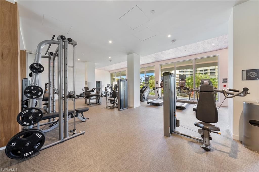 260 Seaview Ct 402, Marco Island, FL 34145-40