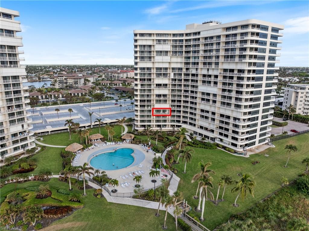 260 Seaview Ct 402, Marco Island, FL 34145-7