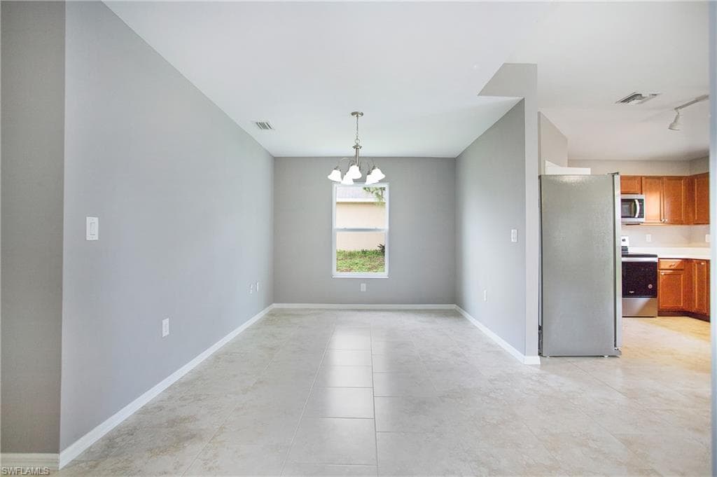 1821 25th St, Cape Coral, FL 33914-11