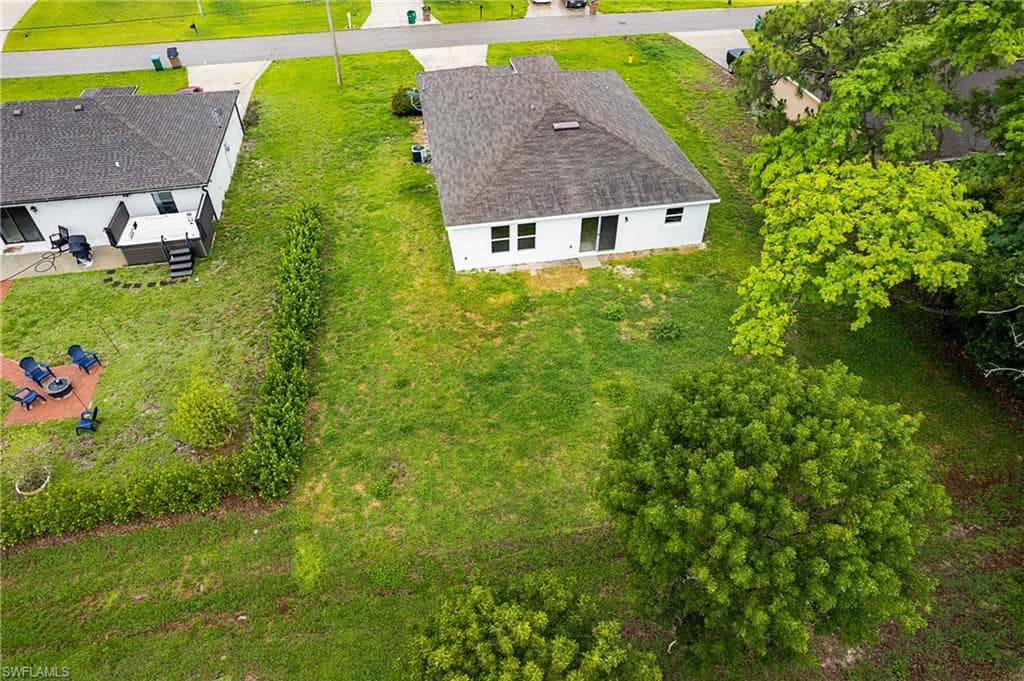 1821 25th St, Cape Coral, FL 33914-3