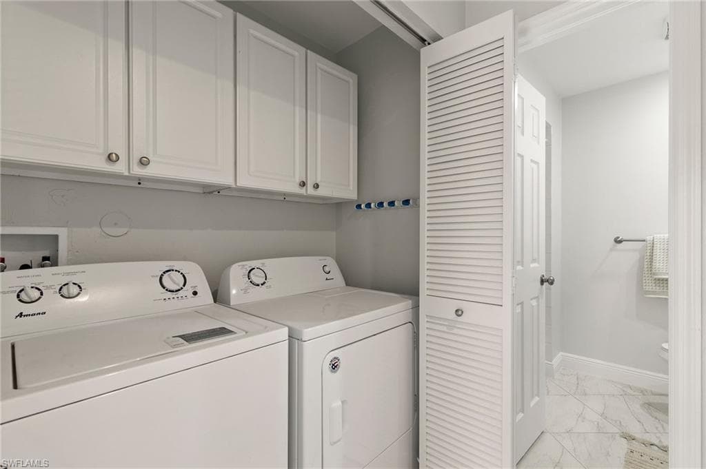 2524 Sailors Way 118, Naples, FL 34109-29