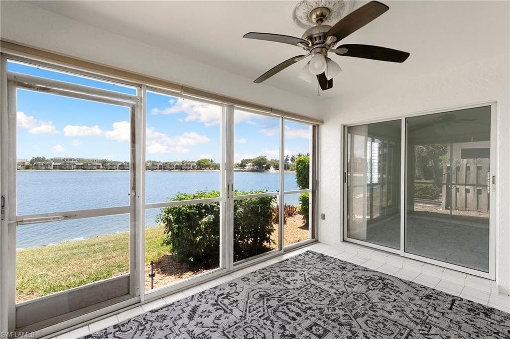 2524 Sailors Way 118, Naples, FL 34109-31