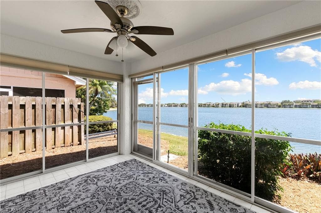 2524 Sailors Way 118, Naples, FL 34109-32
