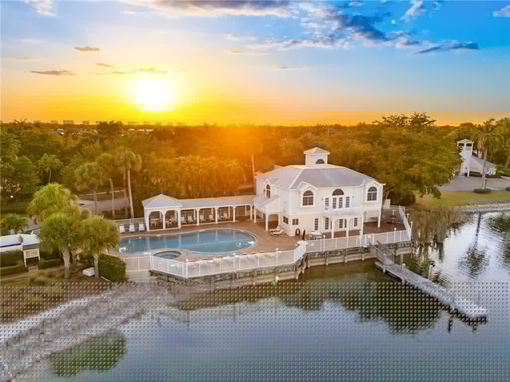 2524 Sailors Way 118, Naples, FL 34109-39