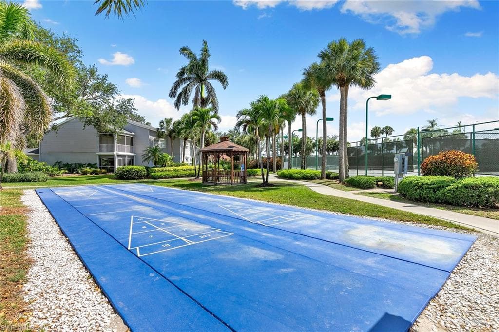 2524 Sailors Way 118, Naples, FL 34109-43