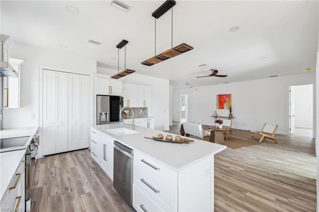 8622 Inwood Dr, Hudson, FL 34667-22
