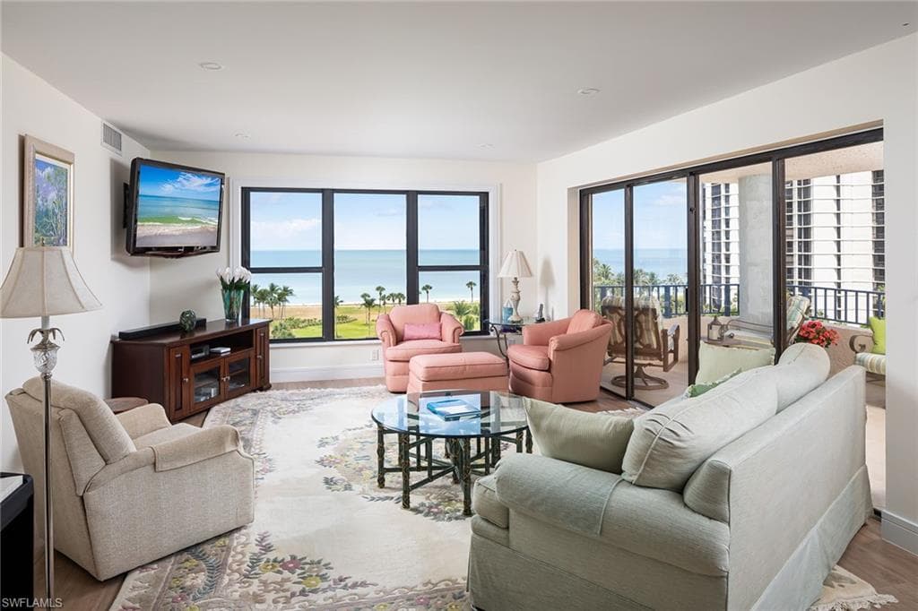4451 Gulf Shore Blvd N 801, Naples, FL 34103-4