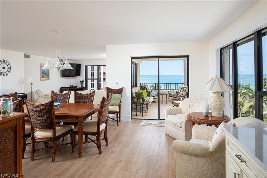 4451 Gulf Shore Blvd N 801, Naples, FL 34103-6