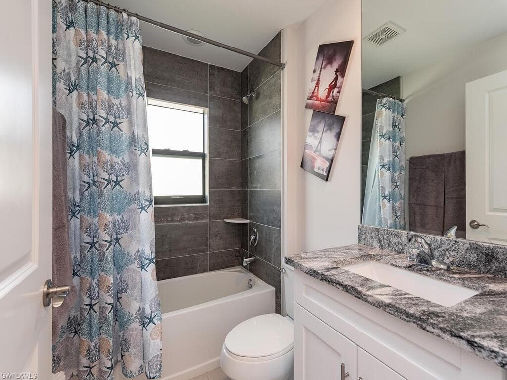 1334 Center Ln, Naples, FL 34110-10