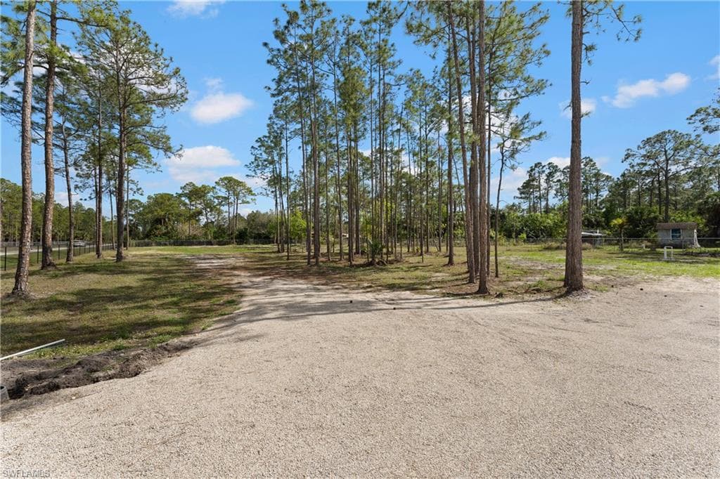 1388 Everglades Blvd N, Naples, FL 34120-48