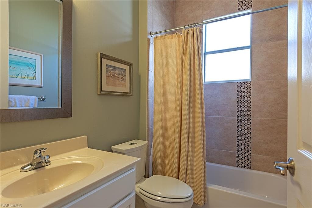 12792 Aviano Dr, Naples, FL 34105-9