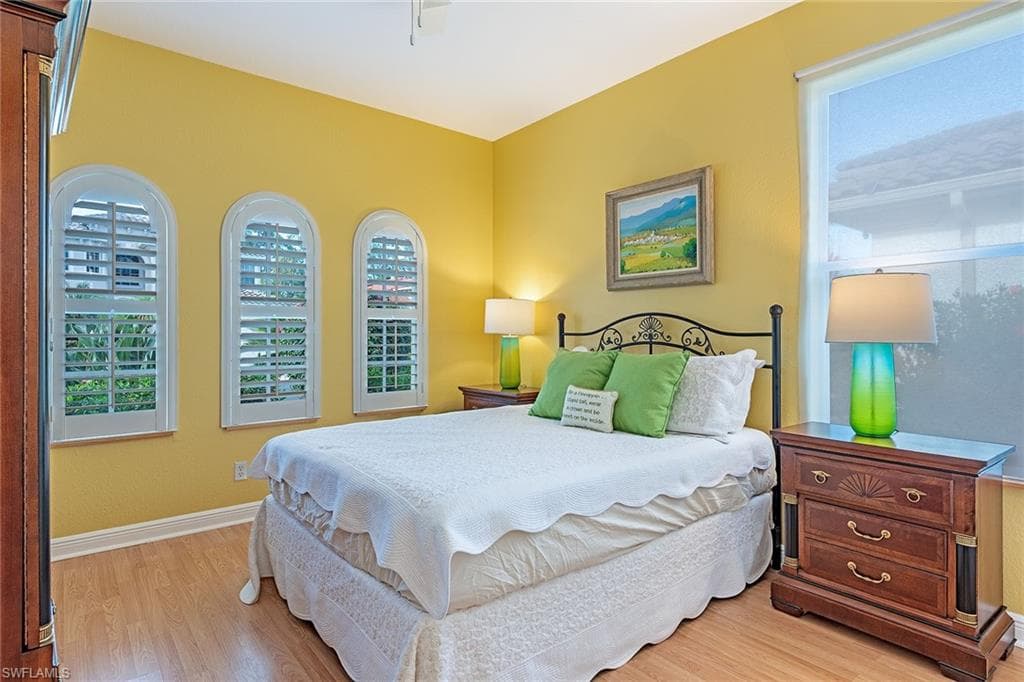 12792 Aviano Dr, Naples, FL 34105-8