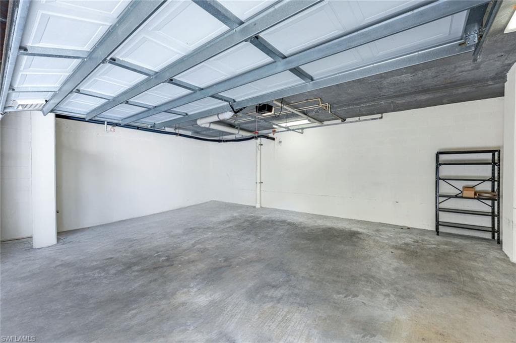 410 Flagship Dr Ph06, Naples, FL 34108-18