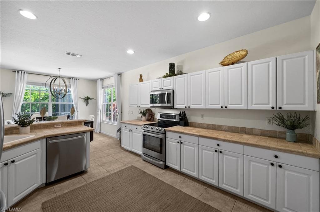 6996 Burnt Sienna Cir, Naples, FL 34109-16