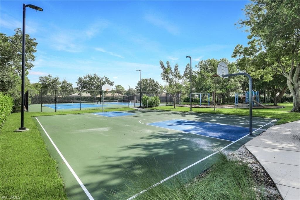 6996 Burnt Sienna Cir, Naples, FL 34109-47