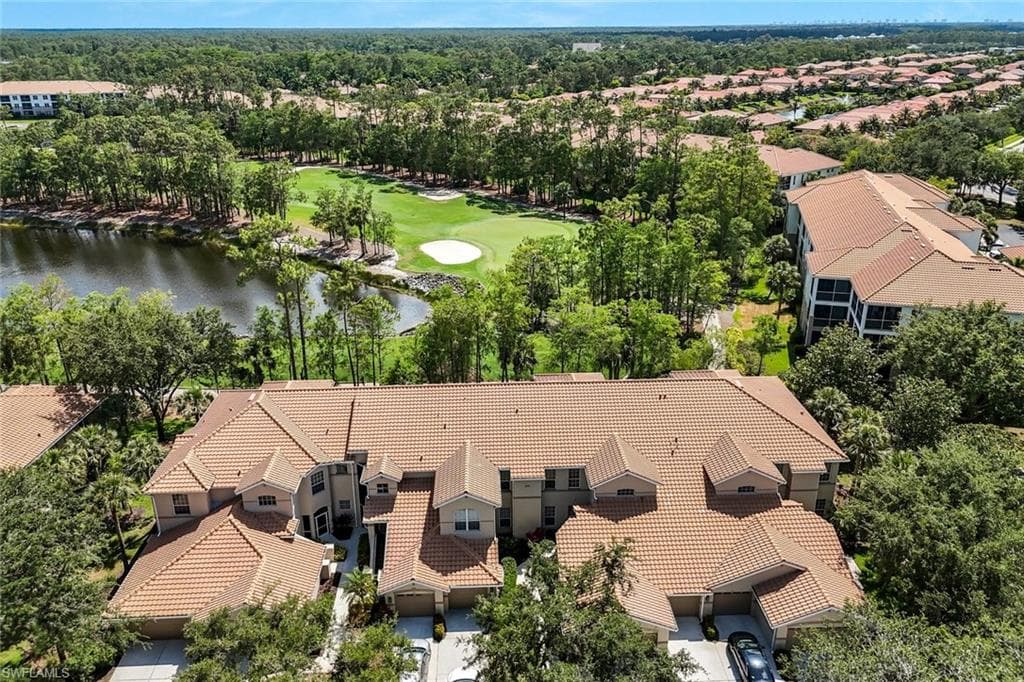 8275 Danbury Blvd 104, Naples, FL 34120-20