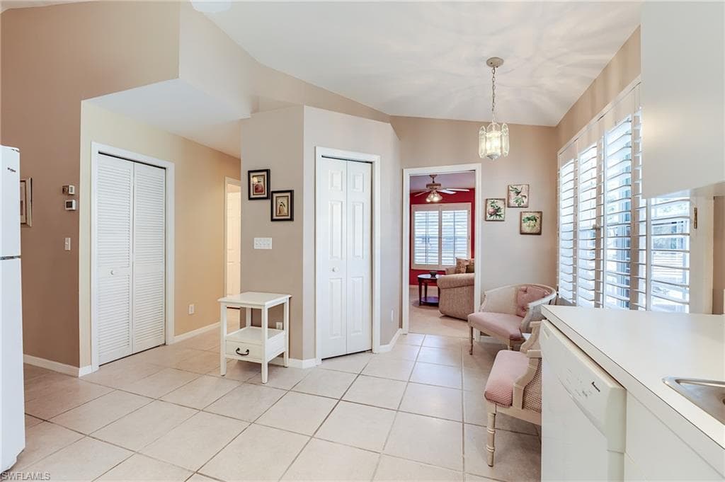 3775 Fieldstone Blvd 104, Naples, FL 34109-7