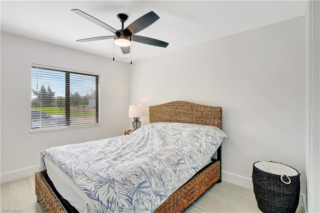 4234 24th Ter, Cape Coral, FL 33993-29