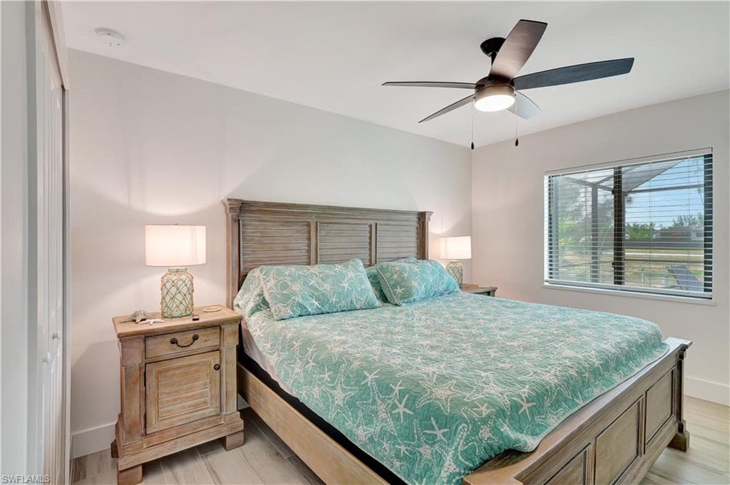4234 24th Ter, Cape Coral, FL 33993-33
