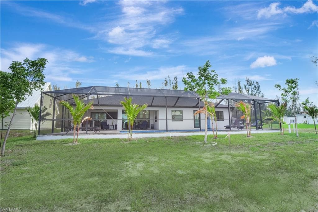4234 24th Ter, Cape Coral, FL 33993-45