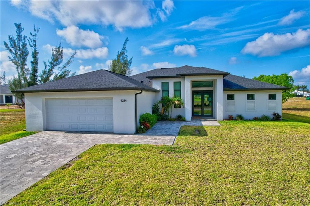 4234 24th Ter, Cape Coral, FL 33993-46