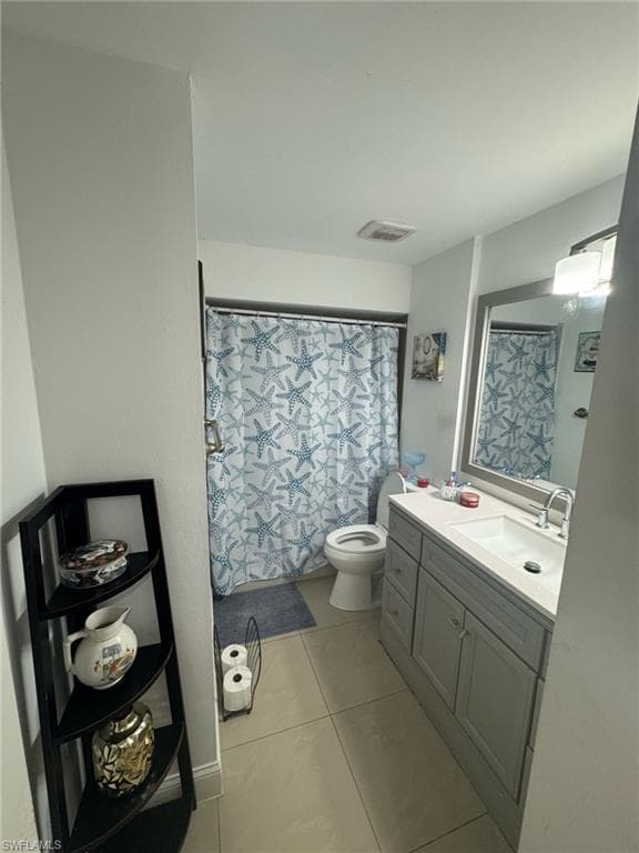4706 25th Ave SW, Naples, FL 34116-25