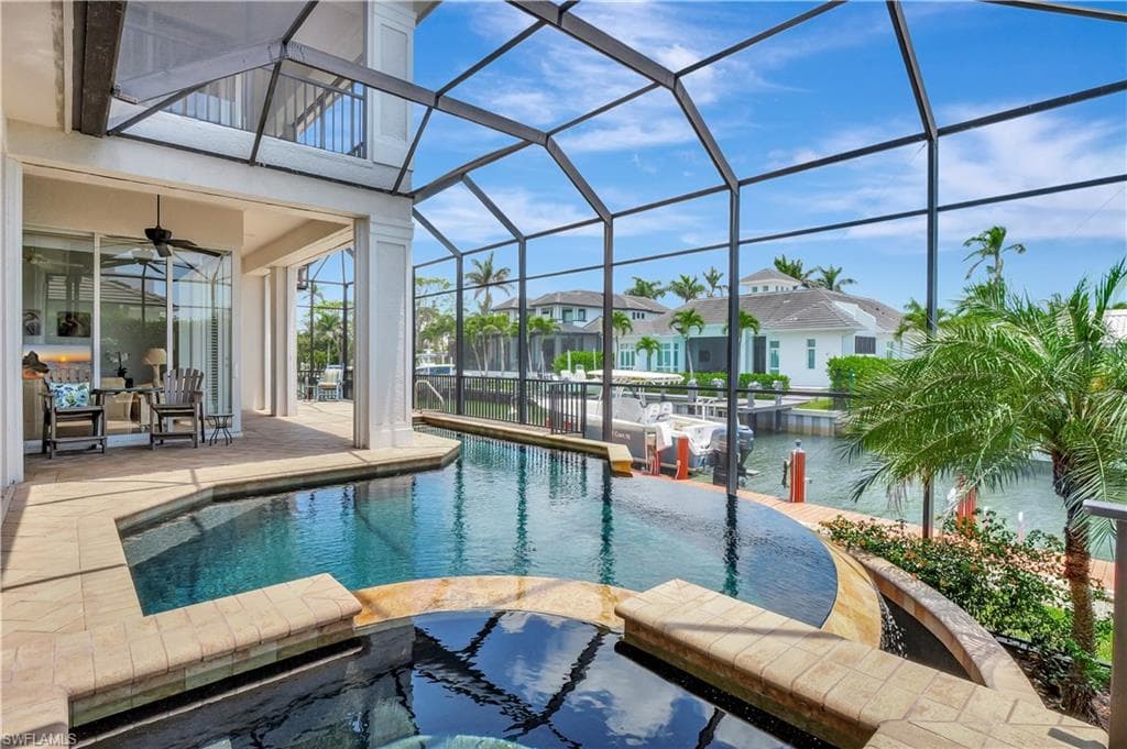 1380 Marlin Dr, Naples, FL 34102-2
