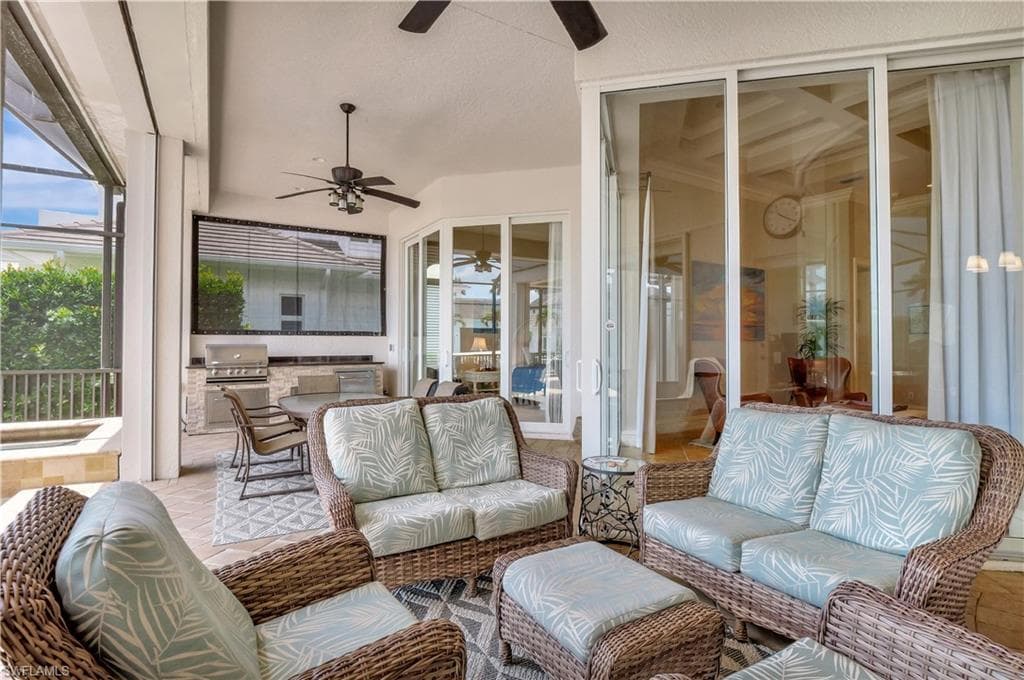 1380 Marlin Dr, Naples, FL 34102-39