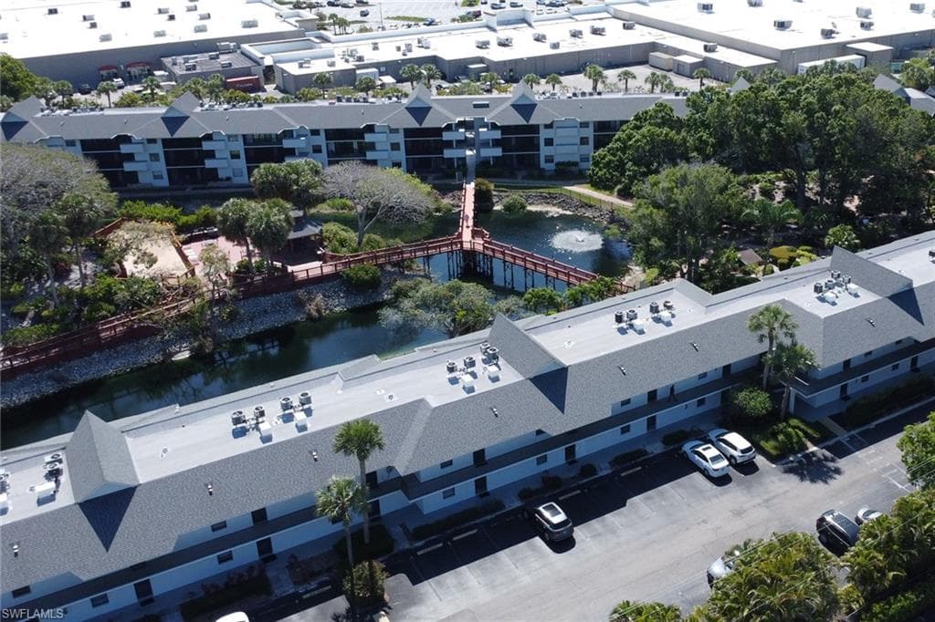 600 Neapolitan Way 345, Naples, FL 34103-31