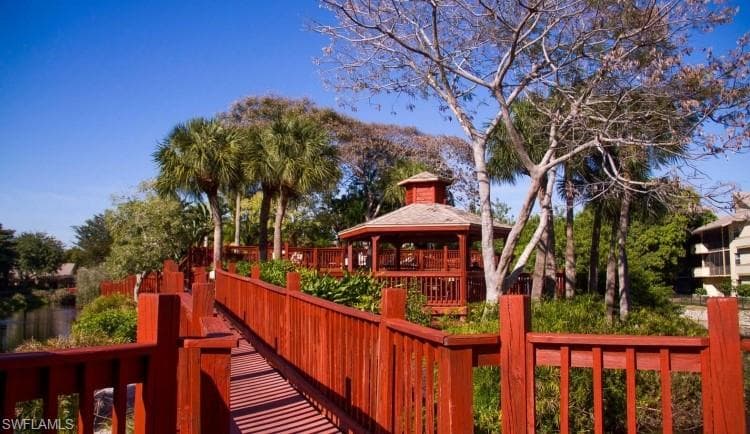 600 Neapolitan Way 345, Naples, FL 34103-40