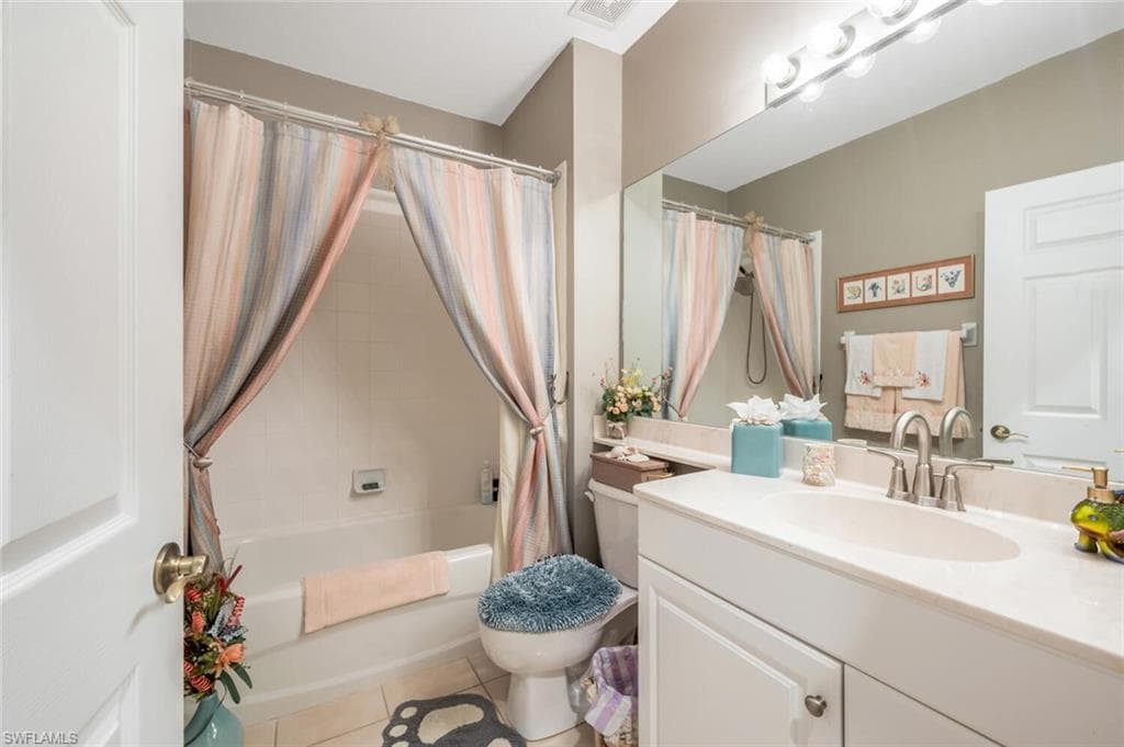 7005 Pinnacle Ln 1501, Naples, FL 34110-20