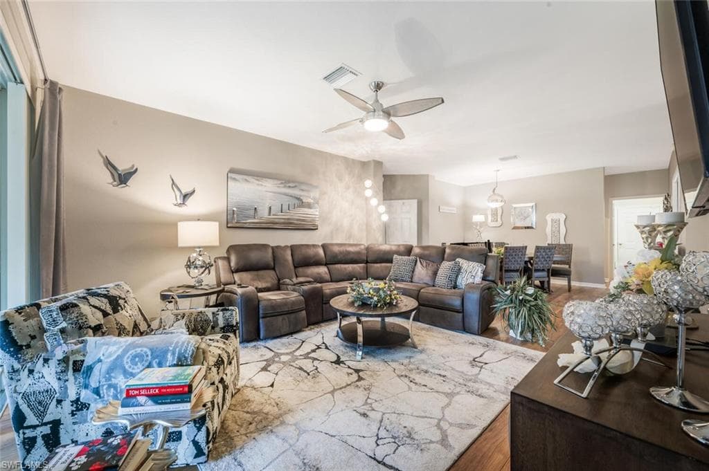 7005 Pinnacle Ln 1501, Naples, FL 34110-8
