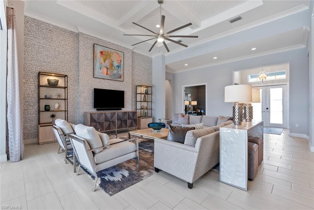 6250 Lightbourn Way, Naples, FL 34113-4