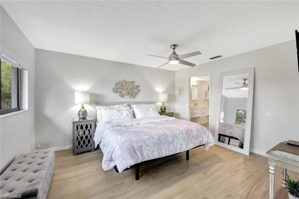 15400 Cedarwood Ln 1-201, Naples, FL 34110-12