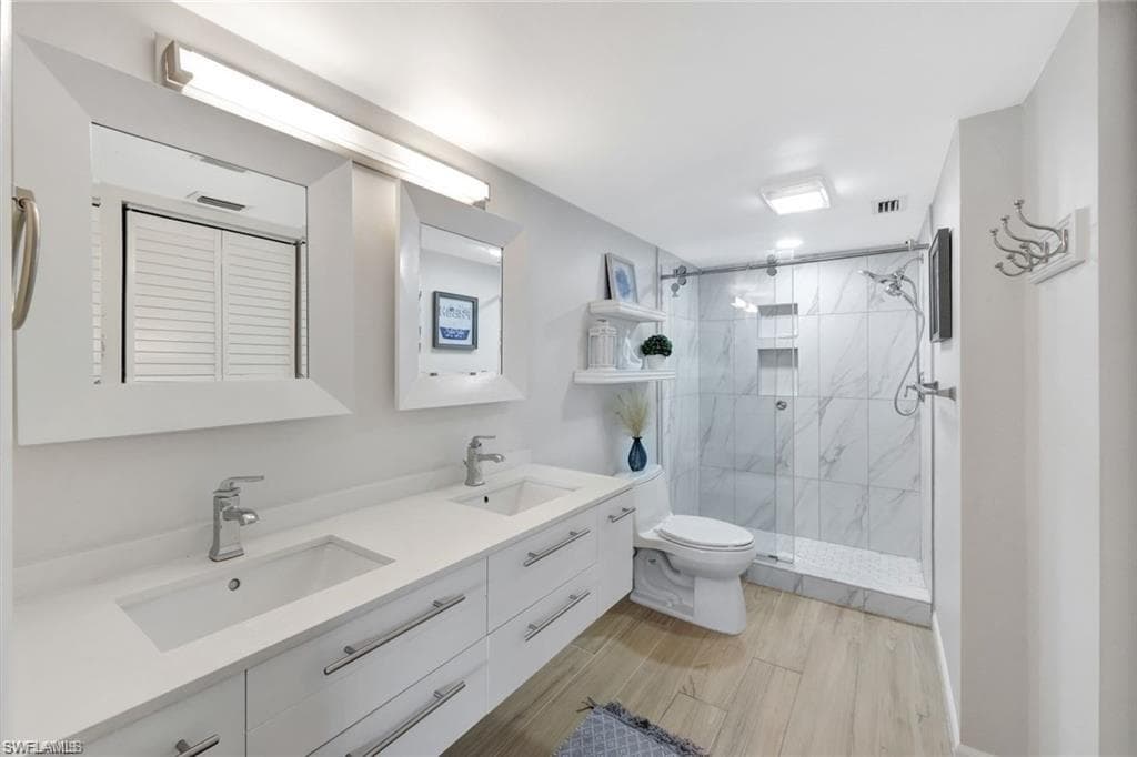15400 Cedarwood Ln 1-201, Naples, FL 34110-13
