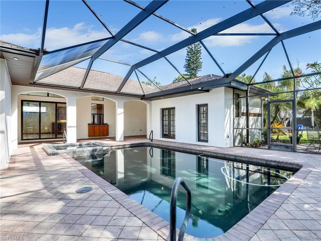 27338 Elwood Dr, Bonita Springs, FL 34135-12