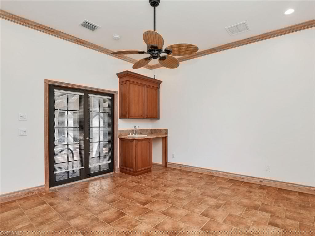 27338 Elwood Dr, Bonita Springs, FL 34135-33