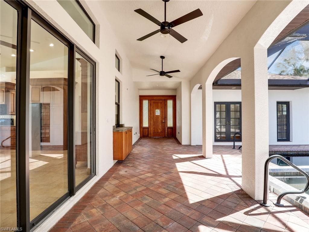 27338 Elwood Dr, Bonita Springs, FL 34135-8